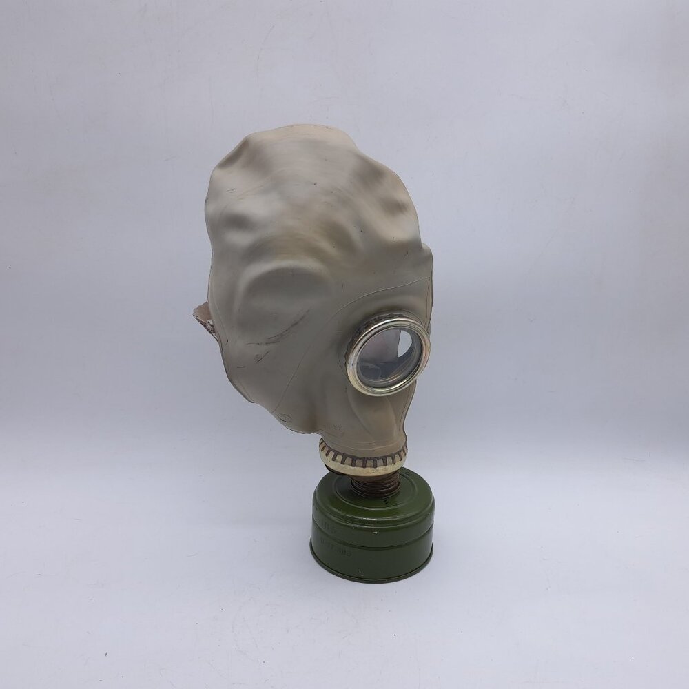Soviet Civilian G-5 Gas Mask